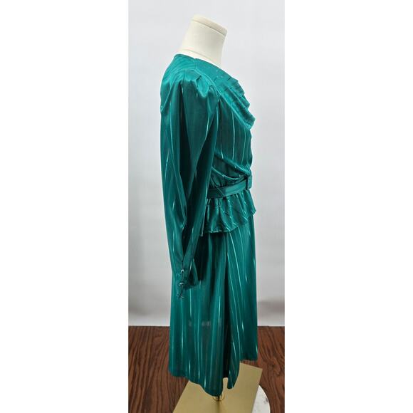 Vintage 1970's/1980's Pea Patch Jade Green Satin Draped Neck Dress - Picture 2 of 4